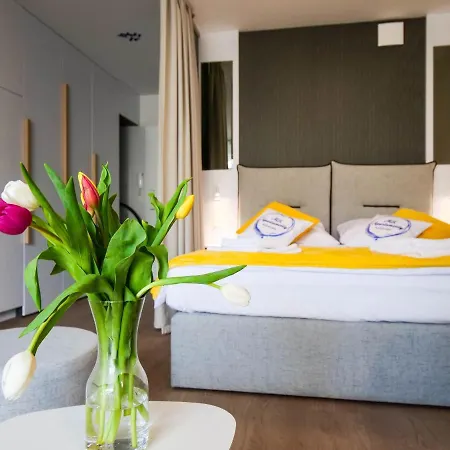 Mk Zlocisty Apartamento Kołobrzeg